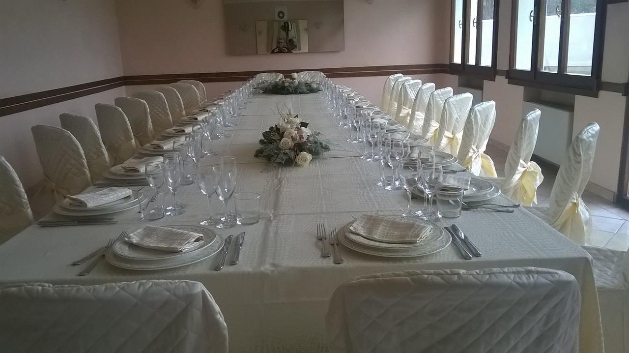 Albergo Ristorante Da Domenico 蒙特圣萨维诺 外观 照片